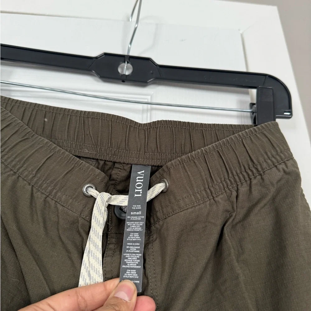 Vuori Olive Athletic Olive Cargo Jogger Pants Outdoor Hiking - Picture 4 of 9